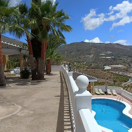 Soraida Villa Itrabo